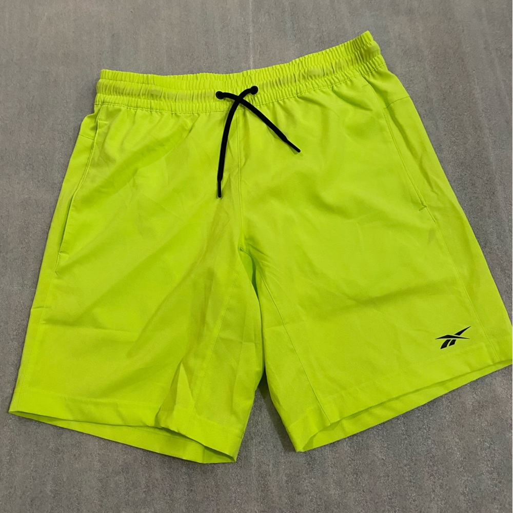 Reebok Woven Shorts Size-S